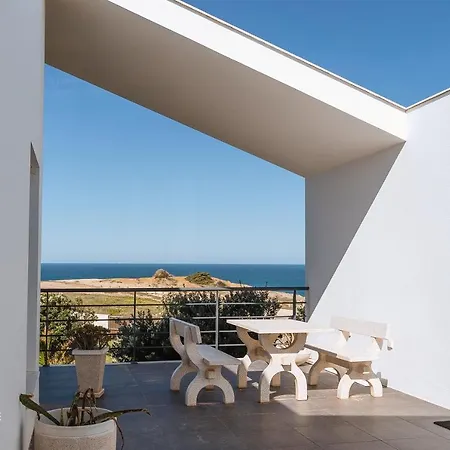 Villa Da Gama - *