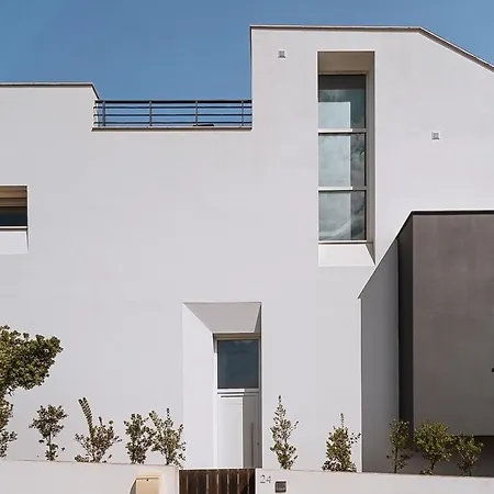 Villa Da Gama - *